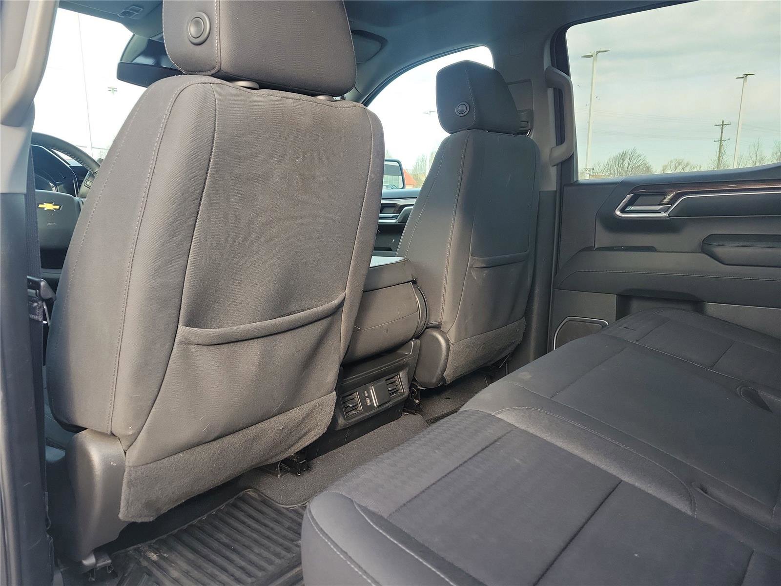 Used 2023 Chevrolet Silverado 1500 LT image 13