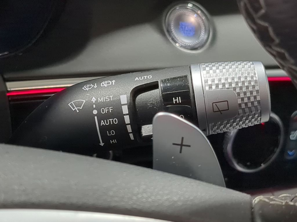 Used 2024 Genesis GV70 3.5T Sport w/ Sport Prestige Package image 25