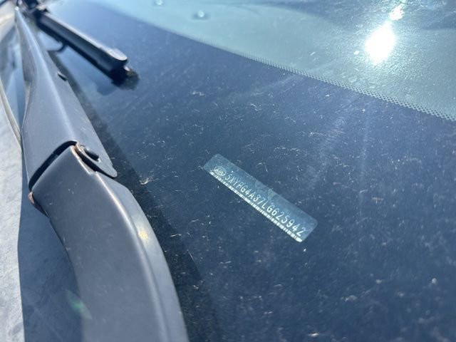 Used 2020 Kia Sorento LX FWD image 10