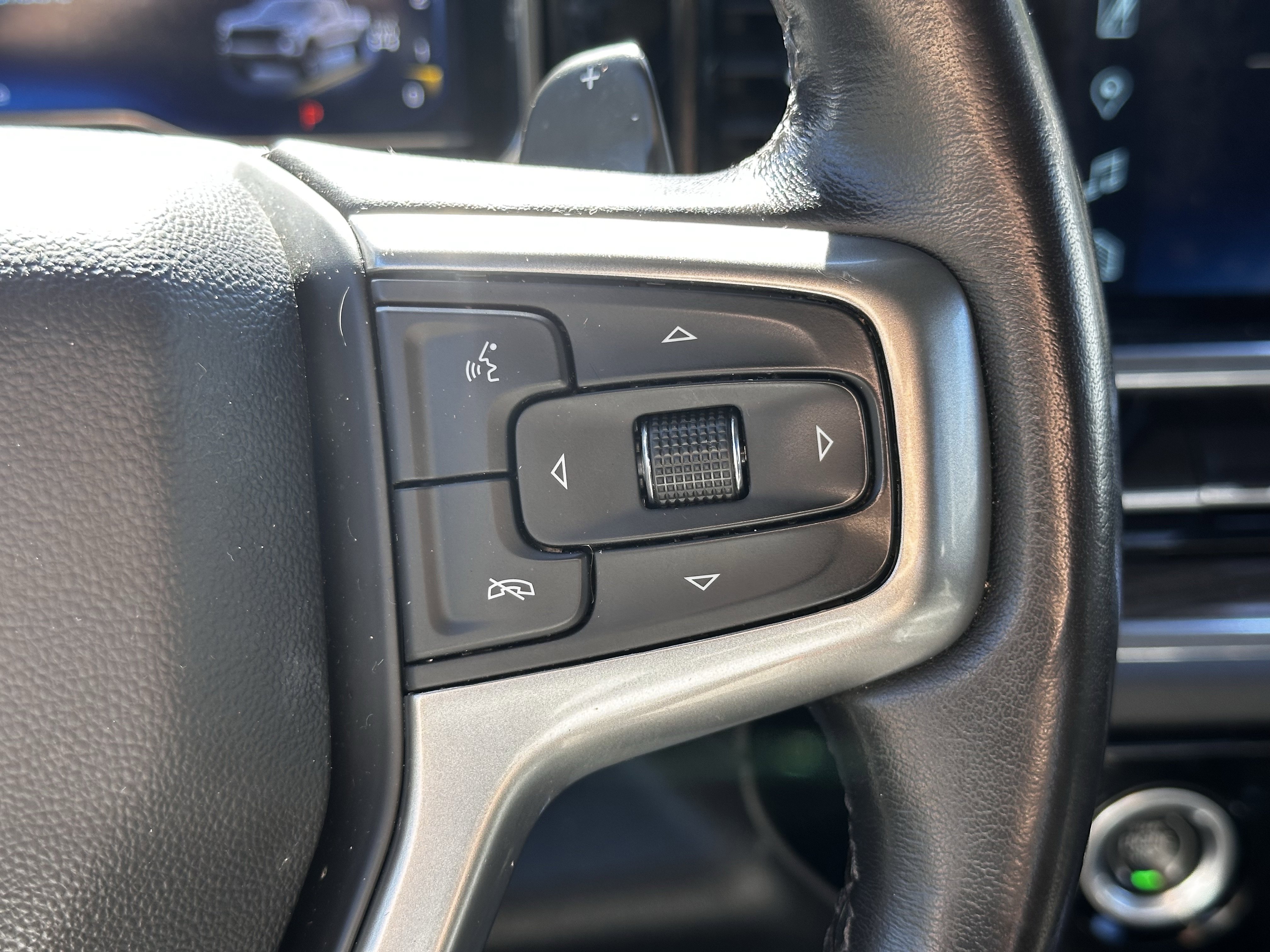 Used 2022 Chevrolet Silverado 1500 LT Trail Boss image 11