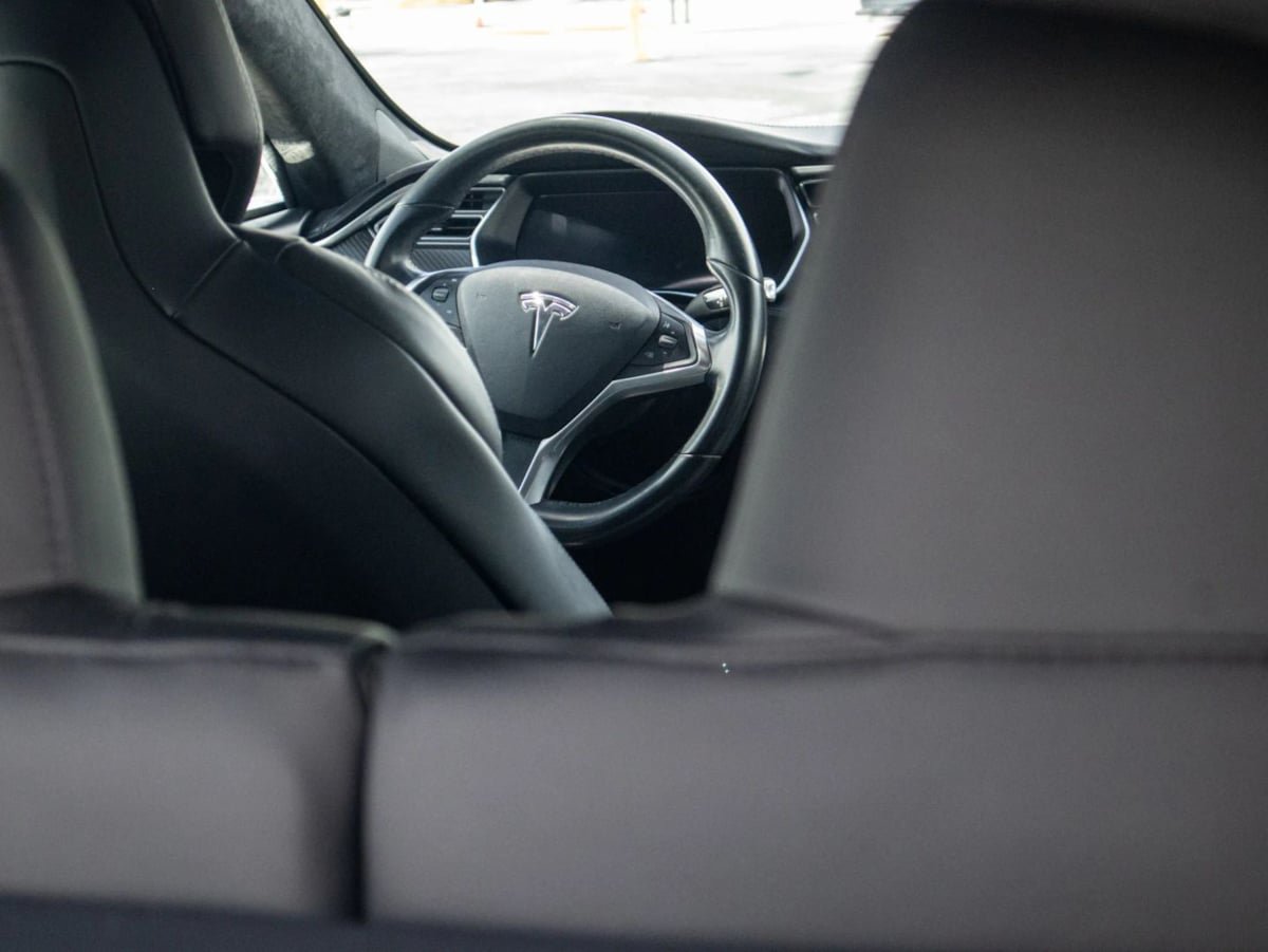 Used 2017 Tesla Model S 75 RWD image 8