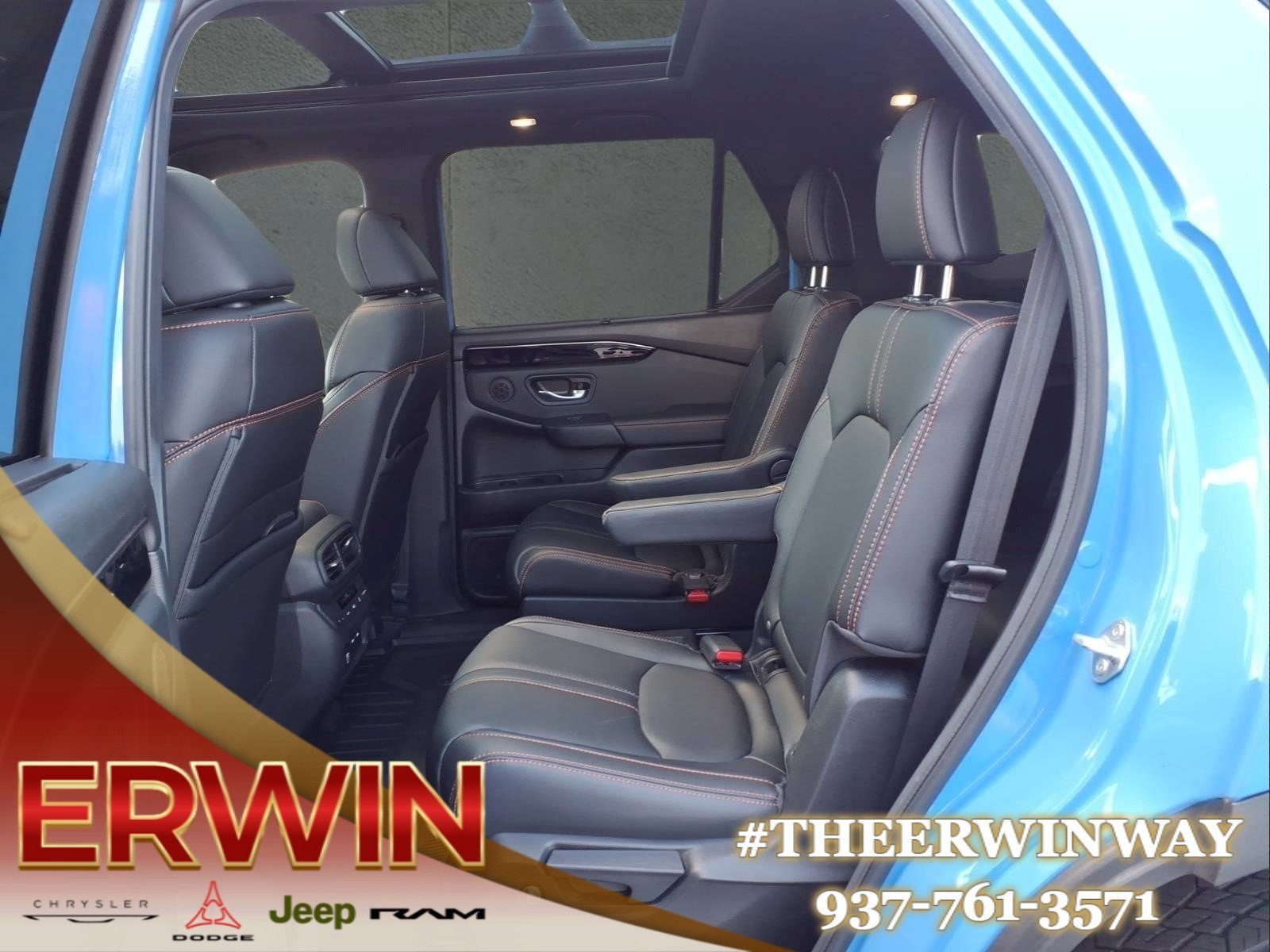 Used 2025 Honda Pilot TrailSport image 25