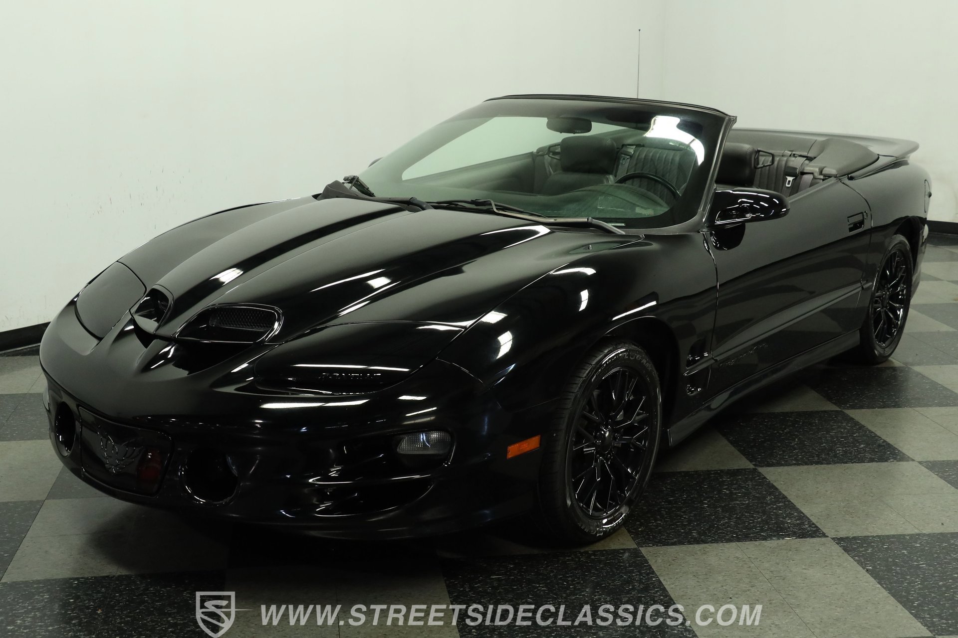 Used 2002 Pontiac Firebird Trans Am RWD image 18