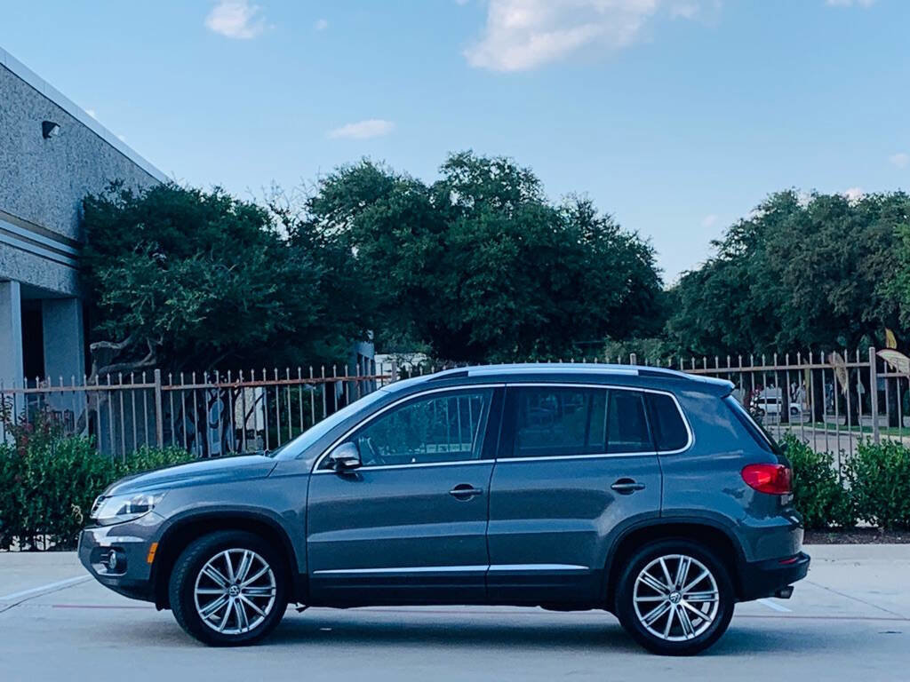 Used 2012 Volkswagen Tiguan SE FWD image 7