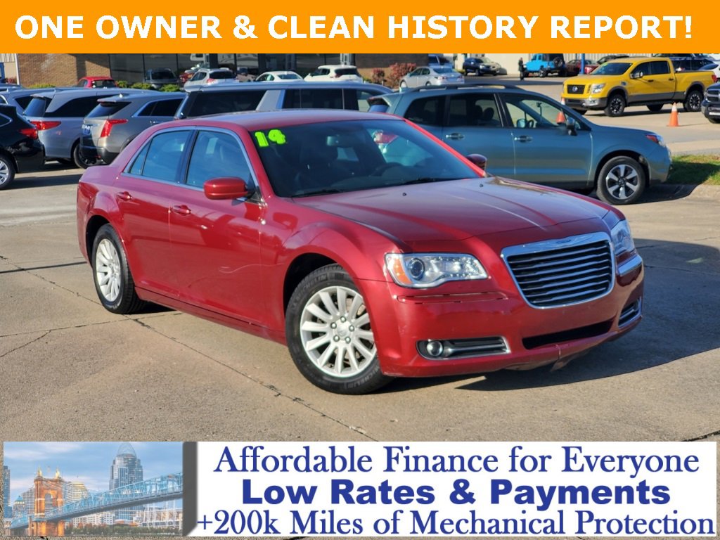 Used 2014 Chrysler 300 w/ Driver Convenience Group
