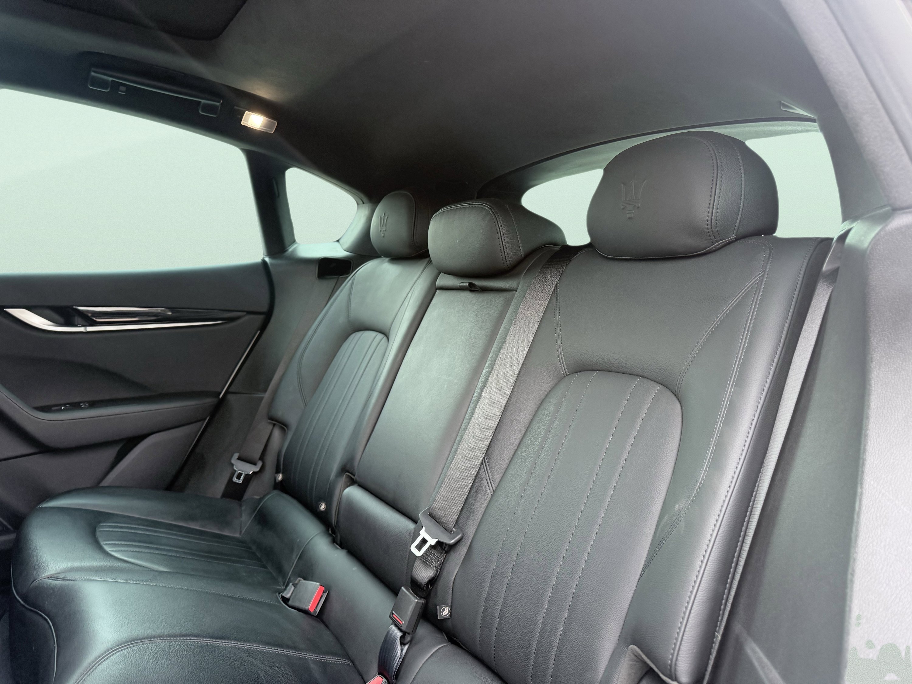 Used 2023 Maserati Levante Modena image 33