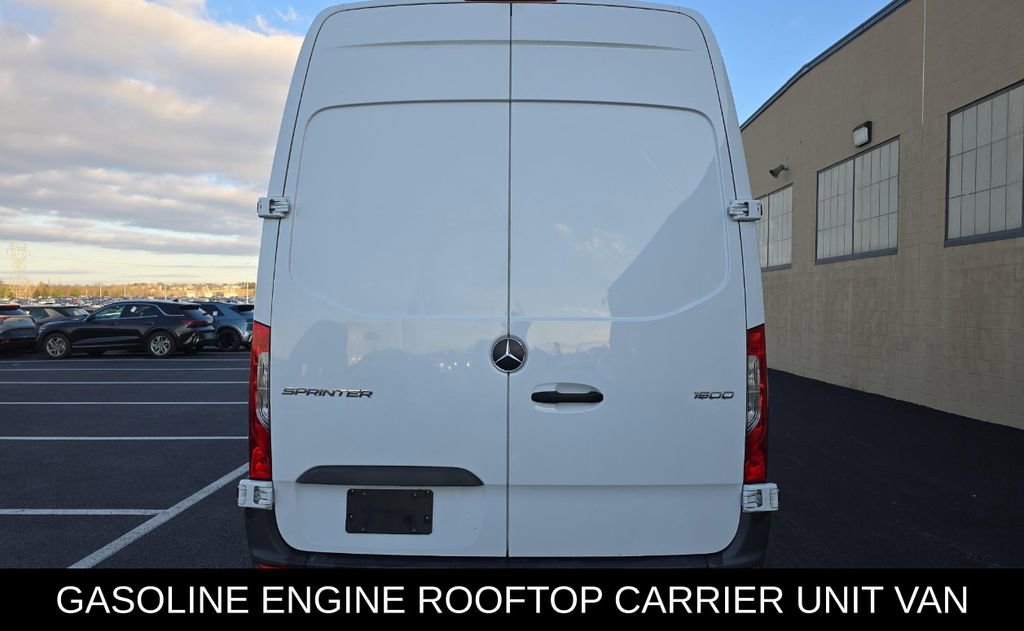 Used 2023 Mercedes-Benz Sprinter 1500 image 5