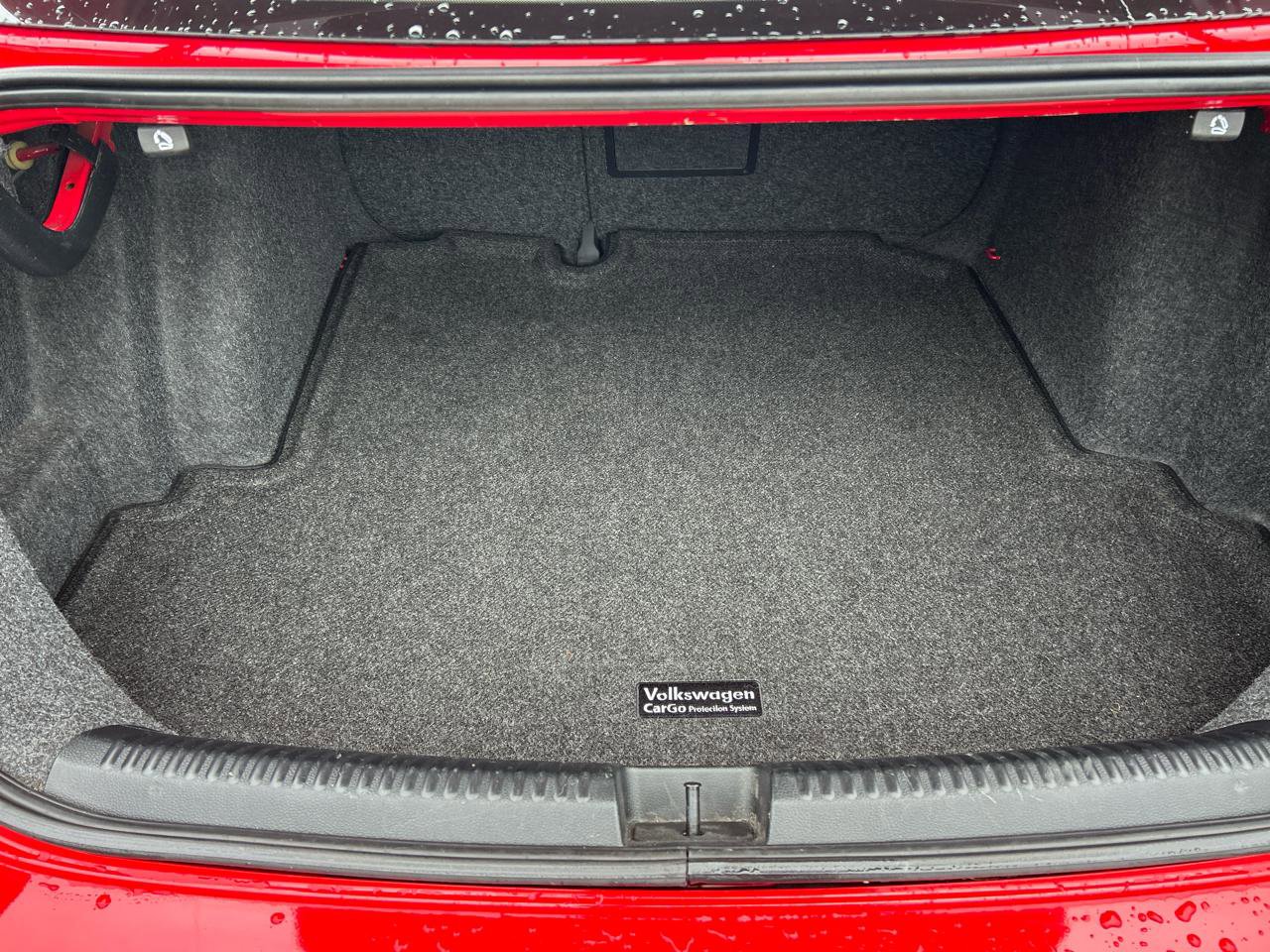 Used 2012 Volkswagen Jetta SE FWD image 12