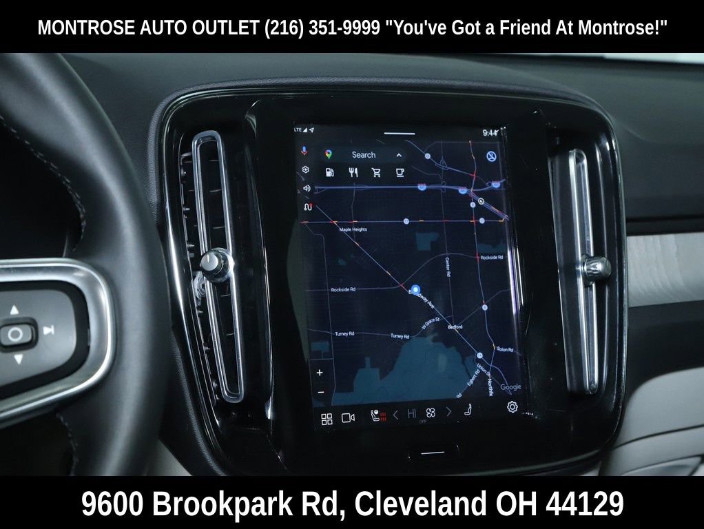 Used 2023 Volvo XC40 B5 Plus w/ Climate Package image 37