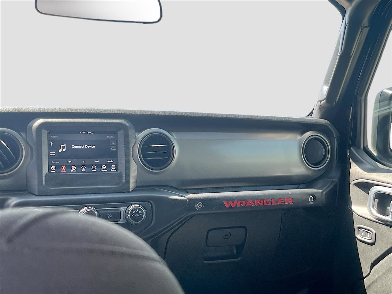 Used 2019 Jeep Wrangler Unlimited Sport S image 24