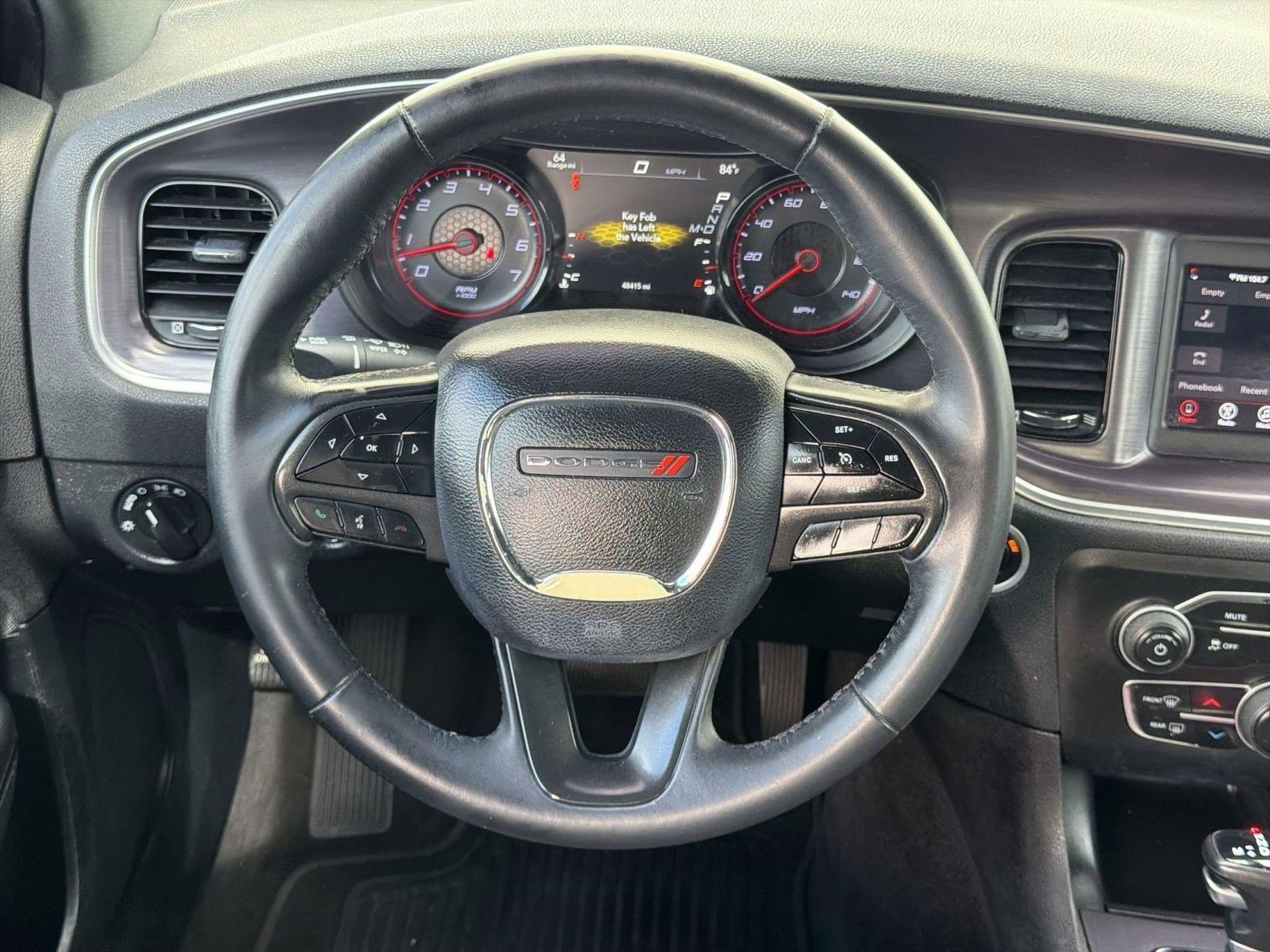 Used 2018 Dodge Charger SXT w/ Blacktop Package RWD image 15