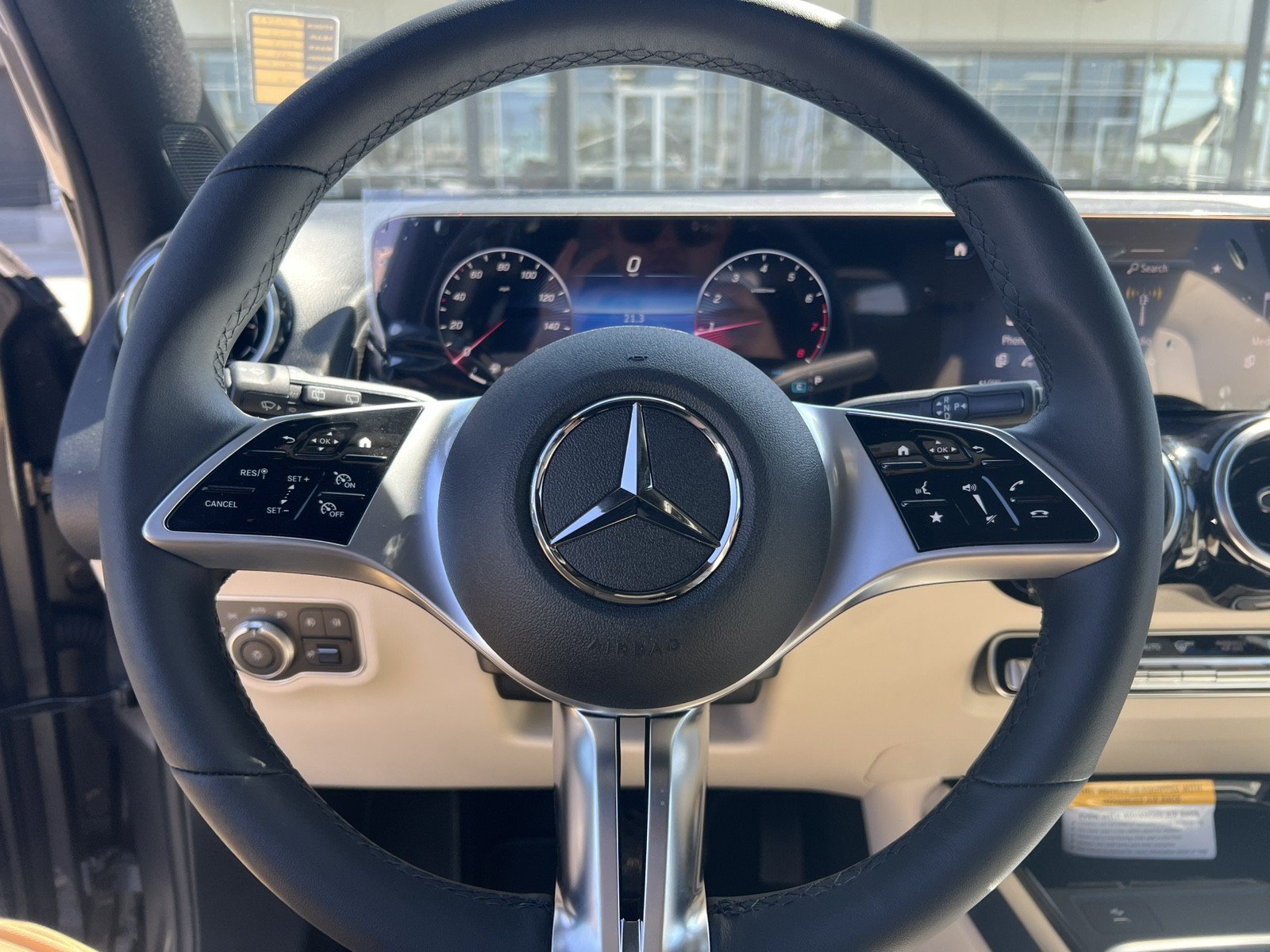 New 2026 Mercedes-Benz GLB 250 image 22