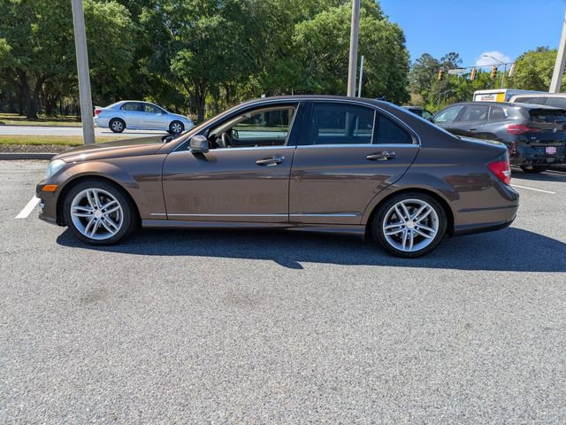 Used 2014 Mercedes-Benz C 250 Sedan image 7