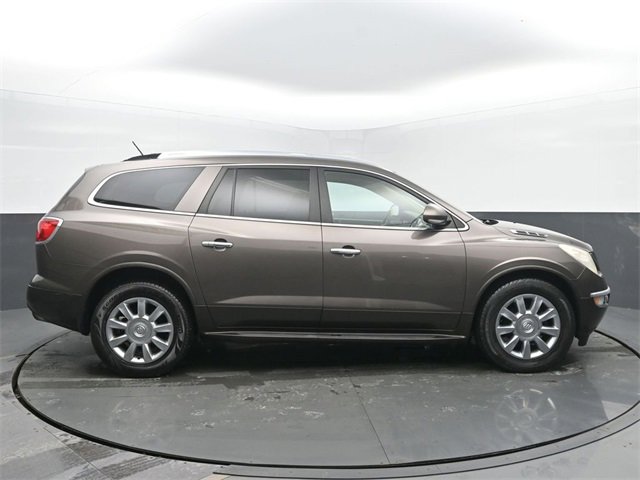Used 2011 Buick Enclave CXL image 6