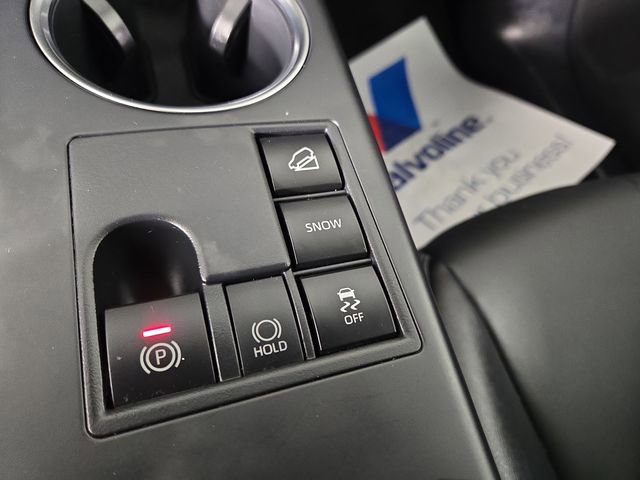 Used 2025 Toyota Highlander XSE AWD/4WD image 29