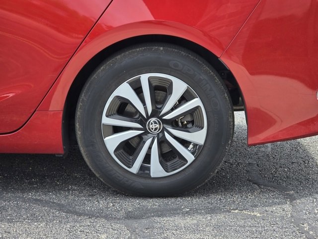 Used 2019 Toyota Prius Prime Premium image 13