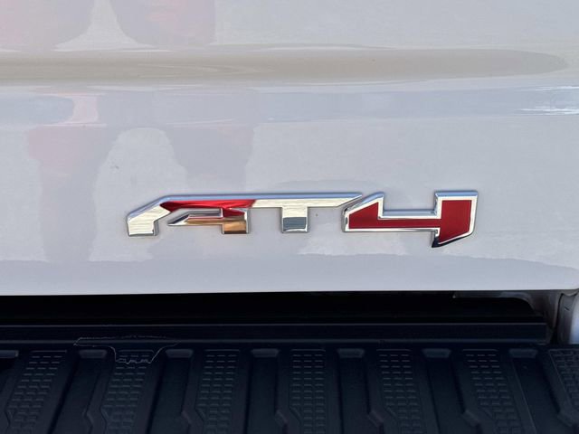 Used 2024 GMC Sierra 1500 AT4 w/ Technology Package image 21