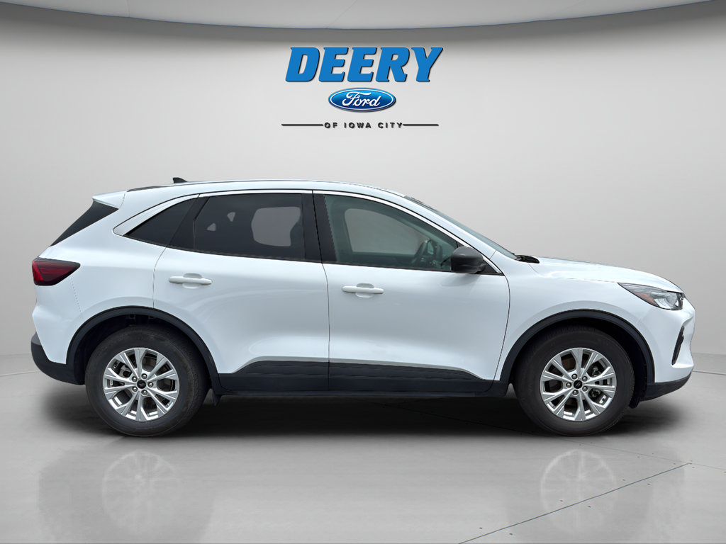 Certified 2023 Ford Escape Active w/ Cold Weather Package FWD image 5