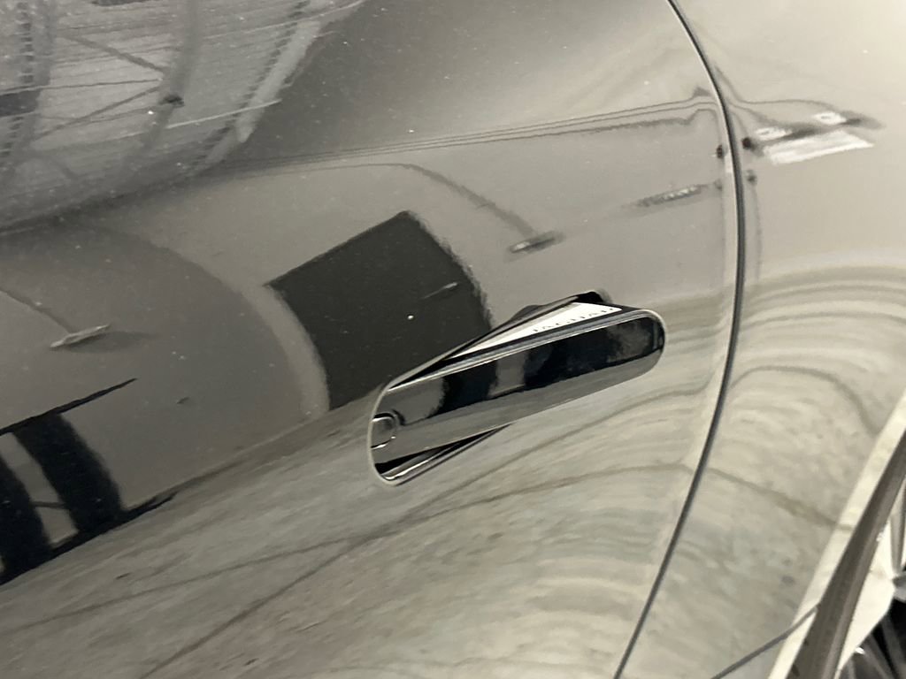 Used 2022 Jaguar F-TYPE R-Dynamic image 13