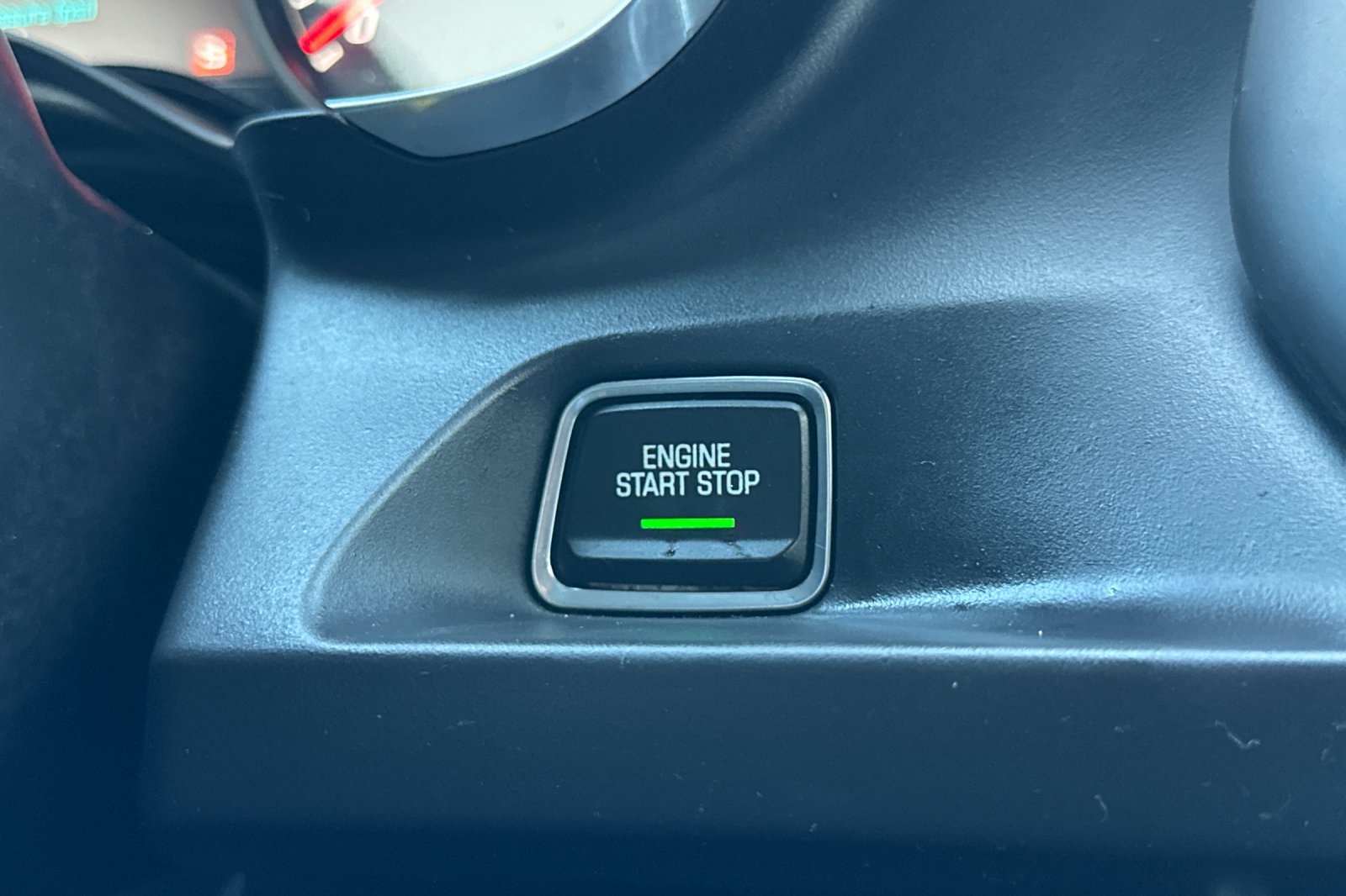 Used 2016 Chevrolet Camaro LT RWD image 33