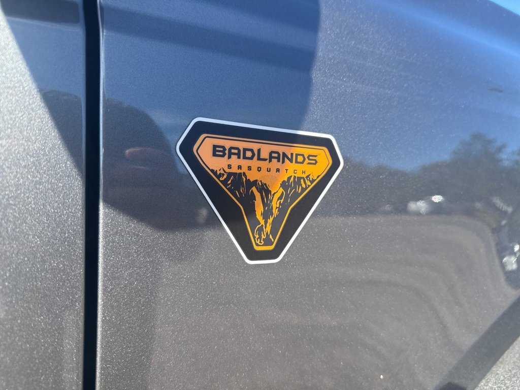 Used 2022 Ford Bronco Badlands image 21