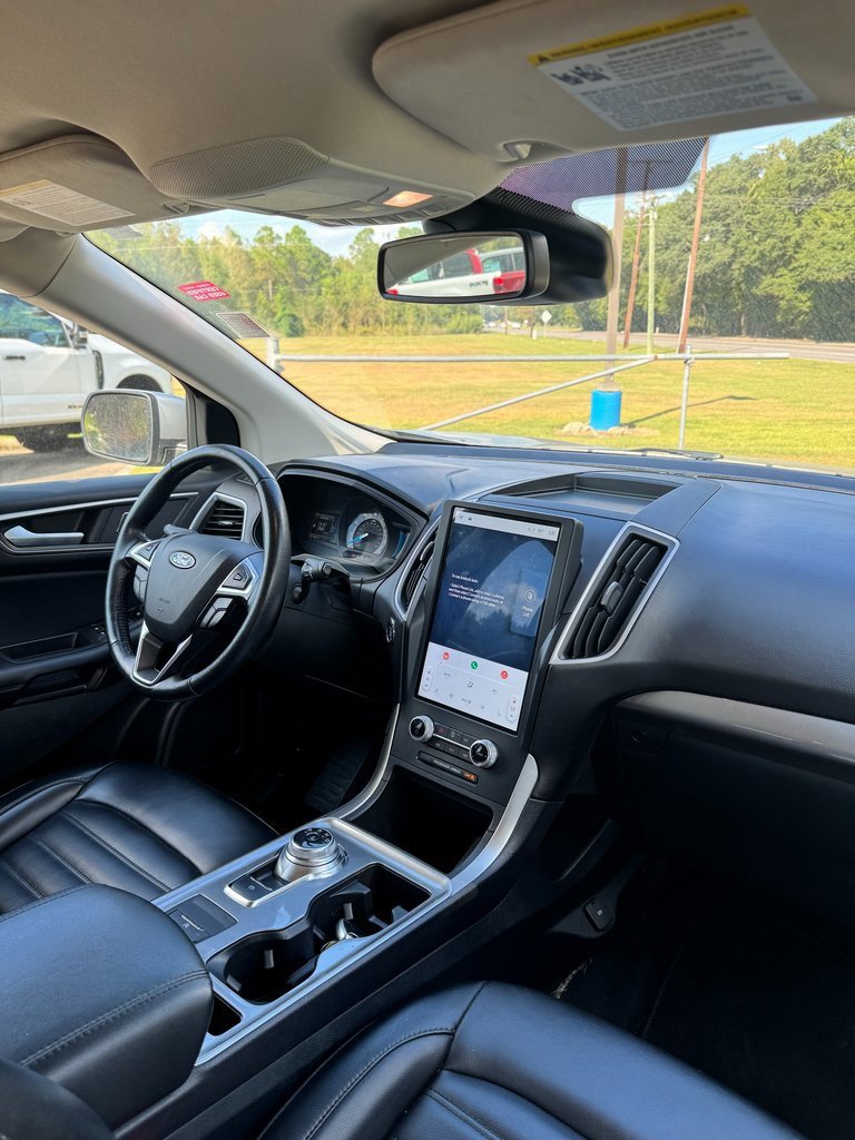Used 2023 Ford Edge SEL image 10