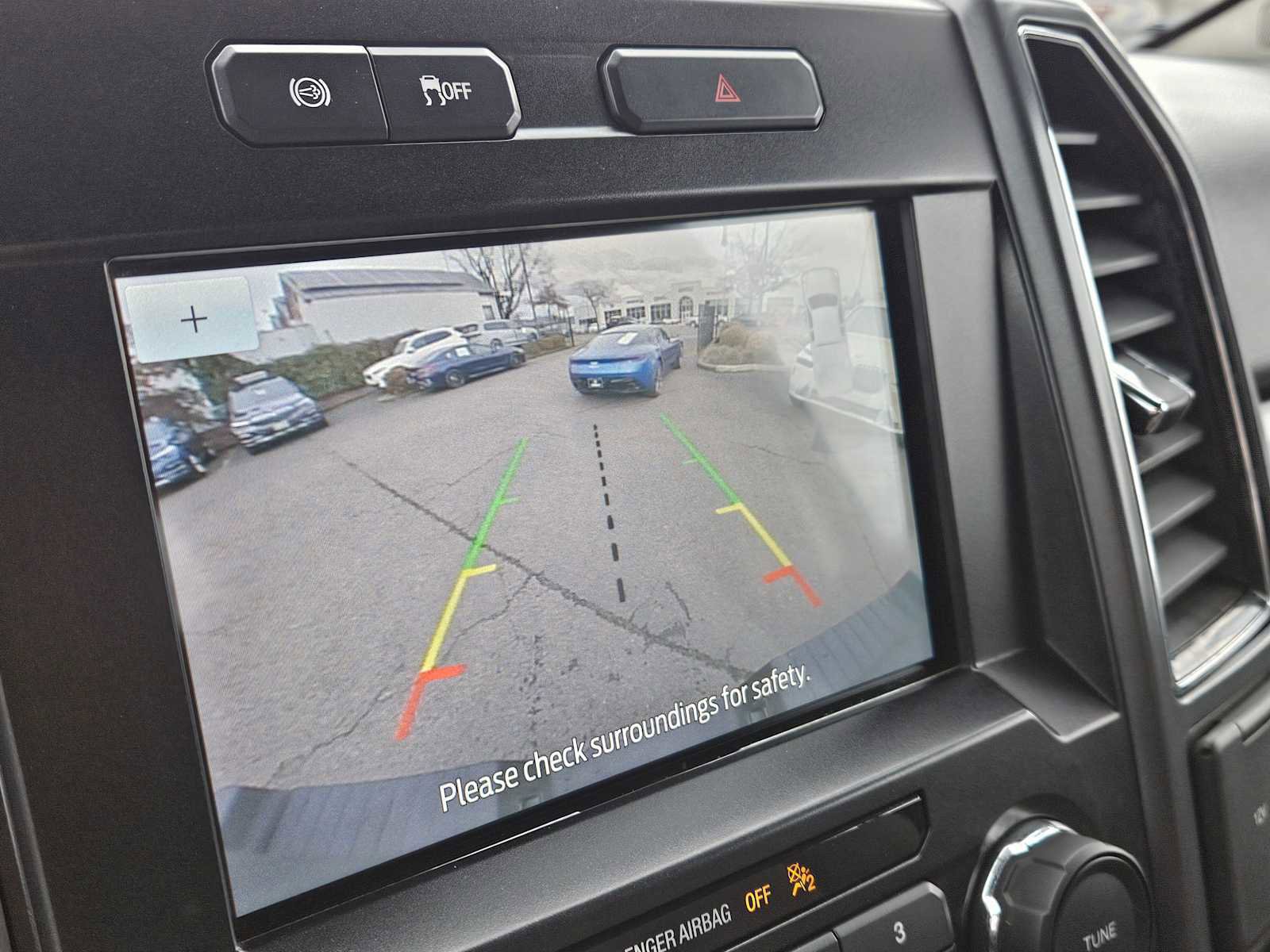 Used 2022 Ford F350 XLT w/ XLT Premium Package image 28