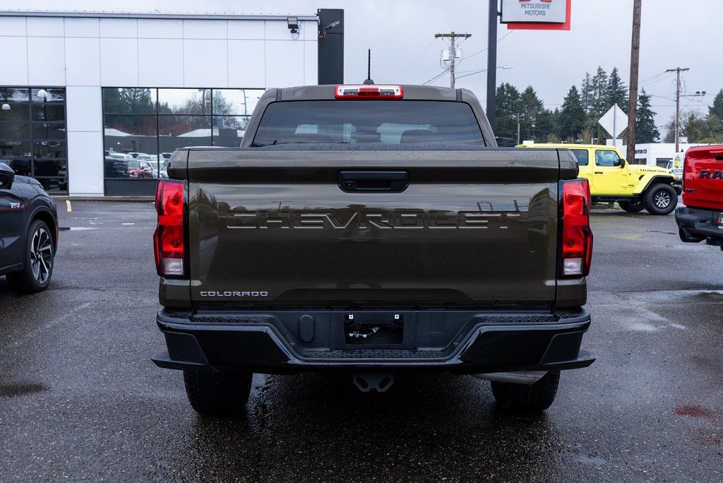 Used 2023 Chevrolet Colorado W/T image 5