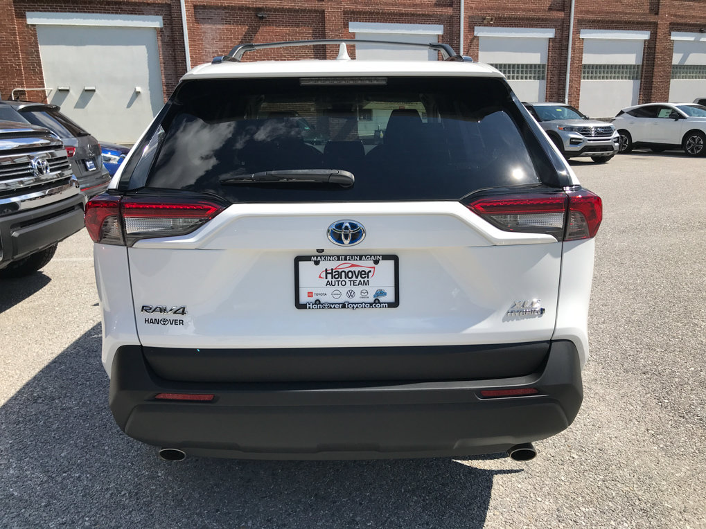 Certified 2023 Toyota RAV4 XLE AWD/4WD image 6