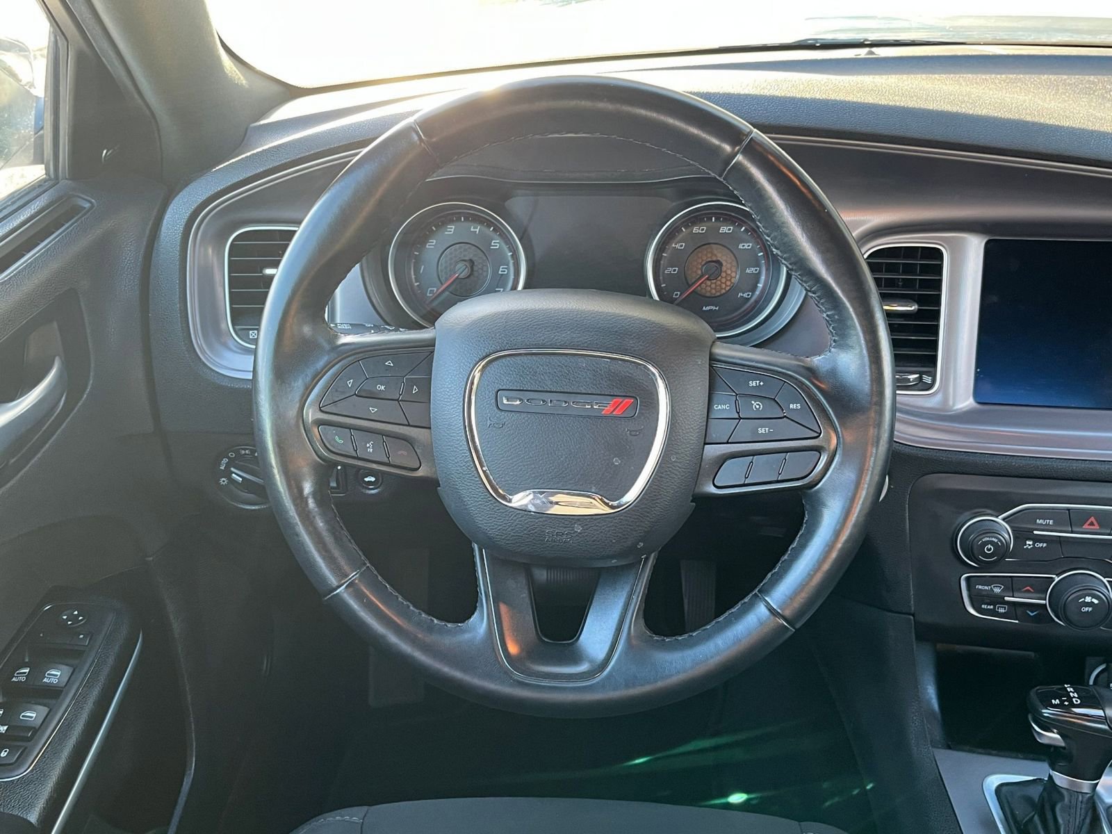 Used 2023 Dodge Charger SXT image 28