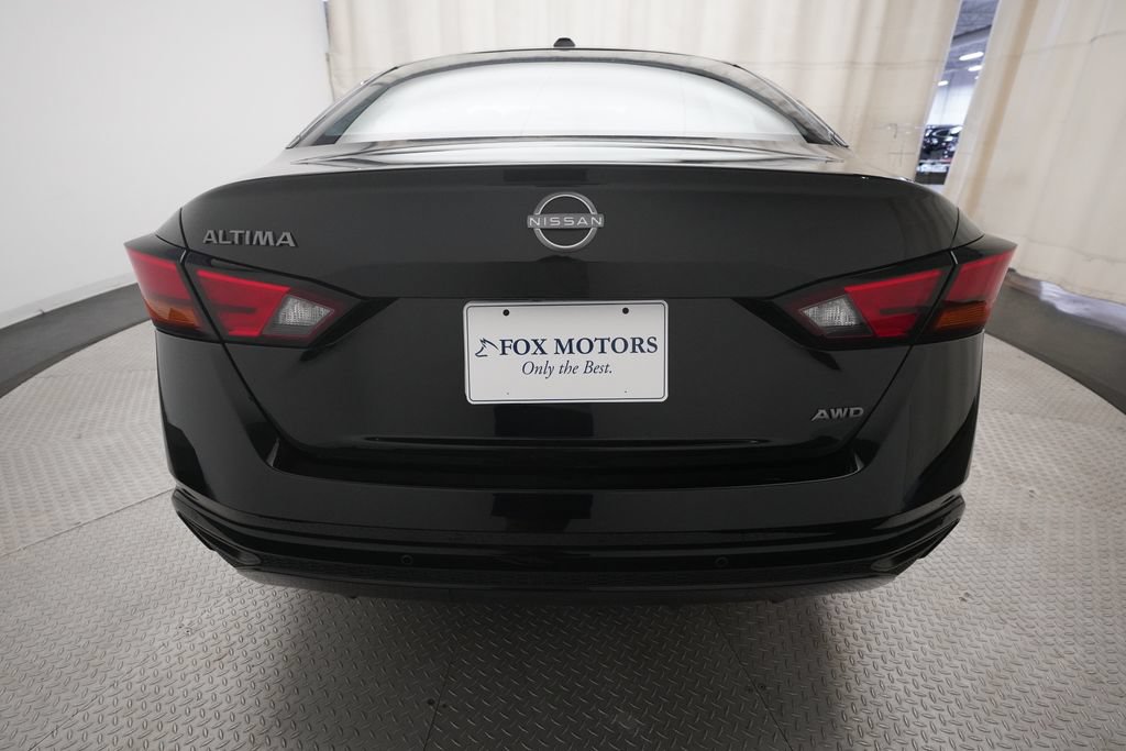 Used 2025 Nissan Altima 2.5 SV AWD/4WD image 25