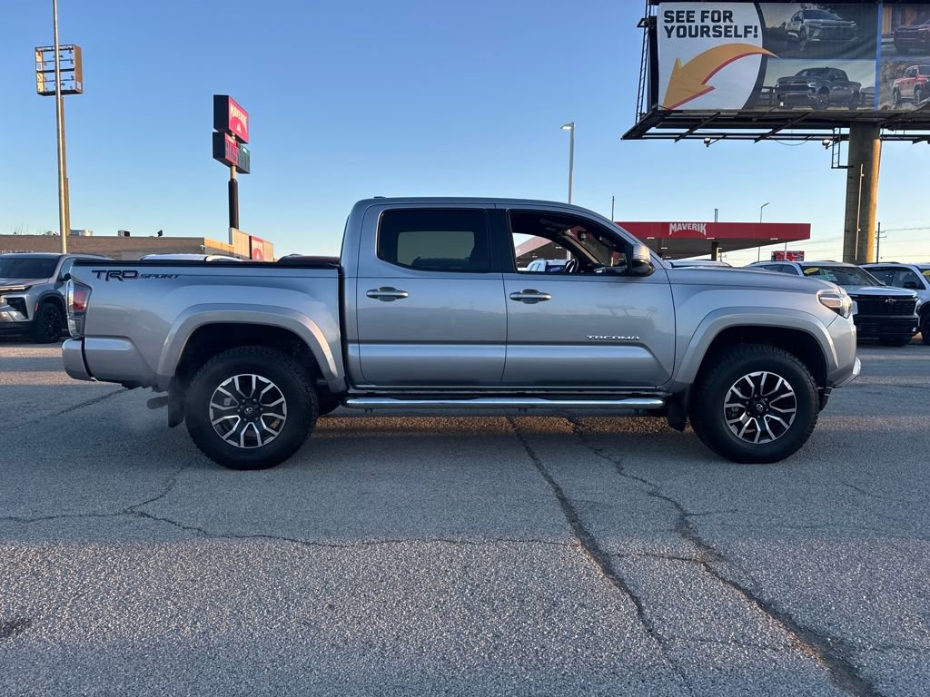 Used 2020 Toyota Tacoma TRD Sport image 7