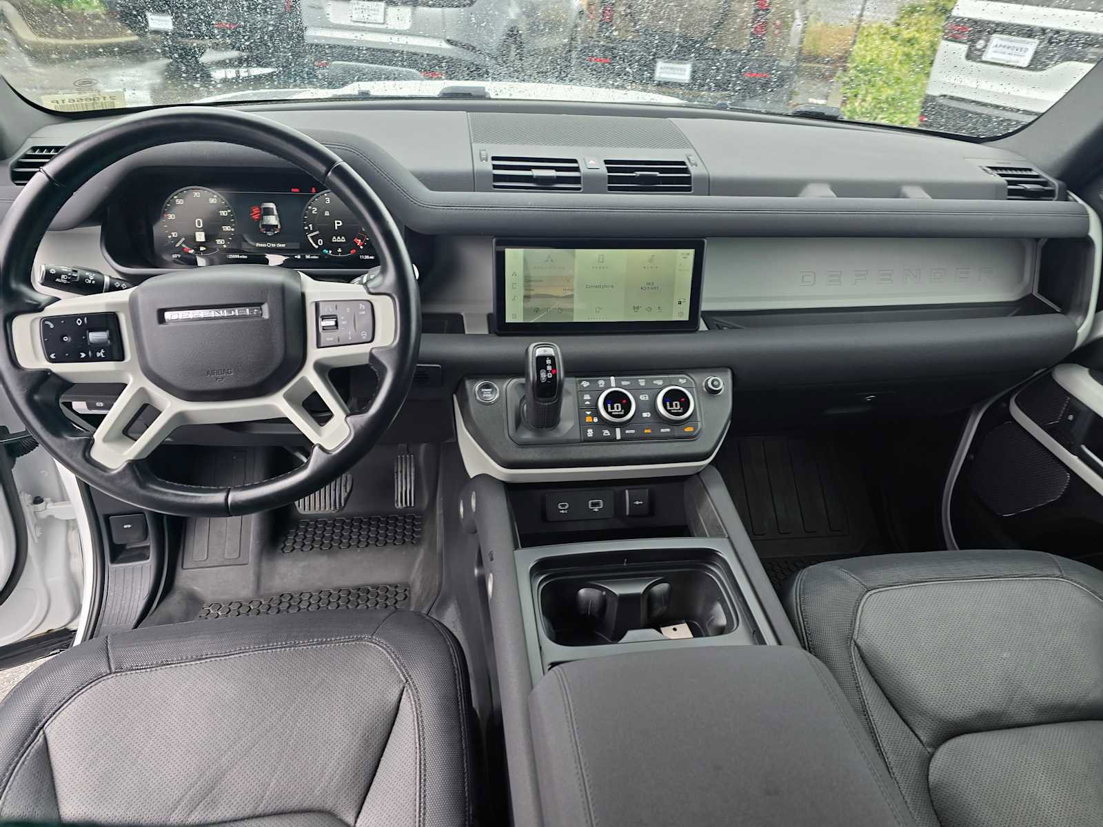 Used 2023 Land Rover Defender 110 X-Dynamic SE AWD/4WD image 21