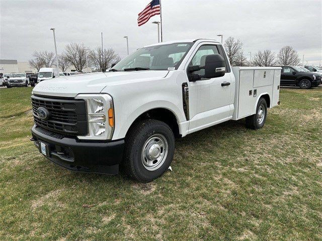 Certified 2023 Ford F250 XL RWD image 1