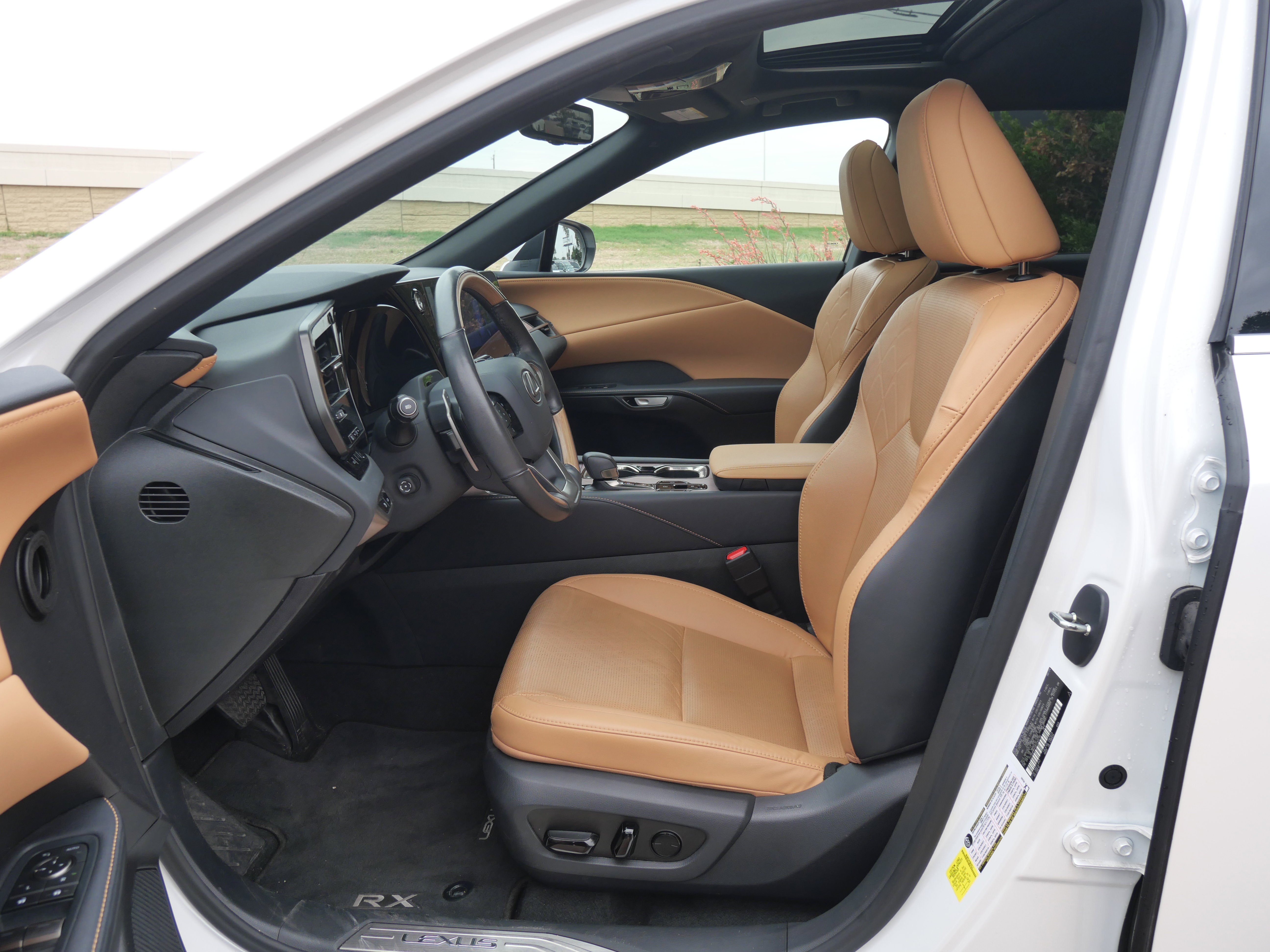 Certified 2024 Lexus RX 350 Premium Plus image 17