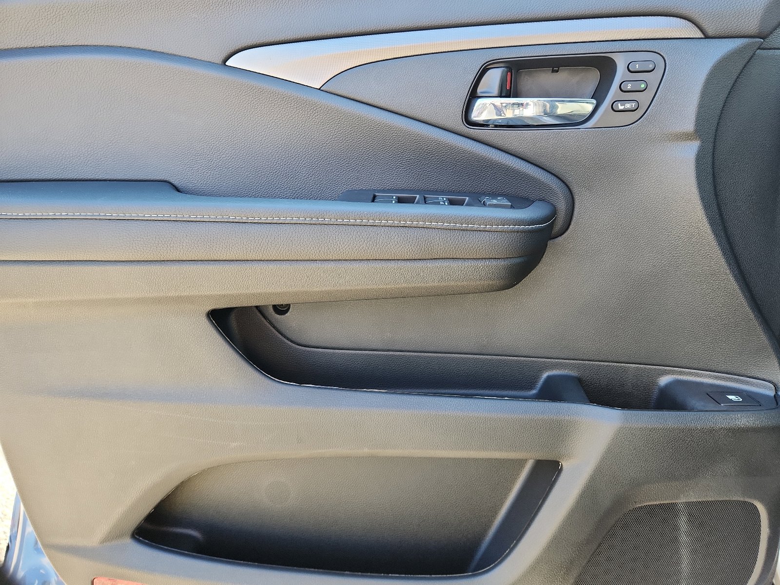 New 2025 Honda Ridgeline RTL image 8