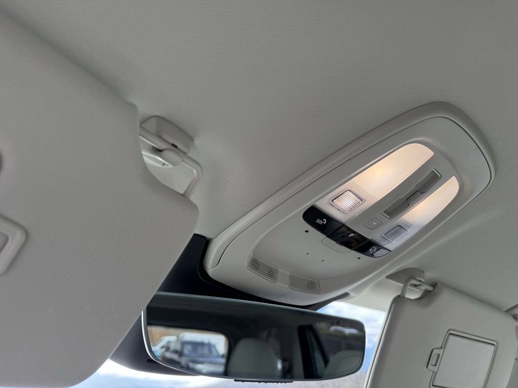 New 2026 Volvo XC90 B6 Ultra image 27