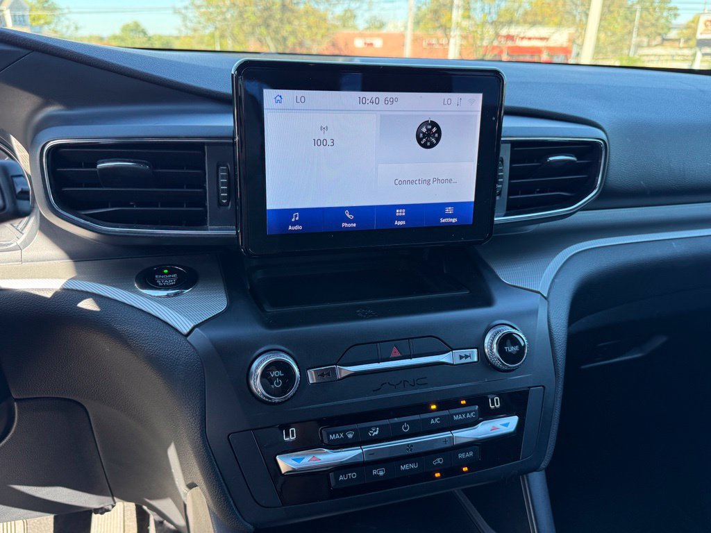 Used 2020 Ford Explorer XLT w/ Equipment Group 202A AWD/4WD image 18