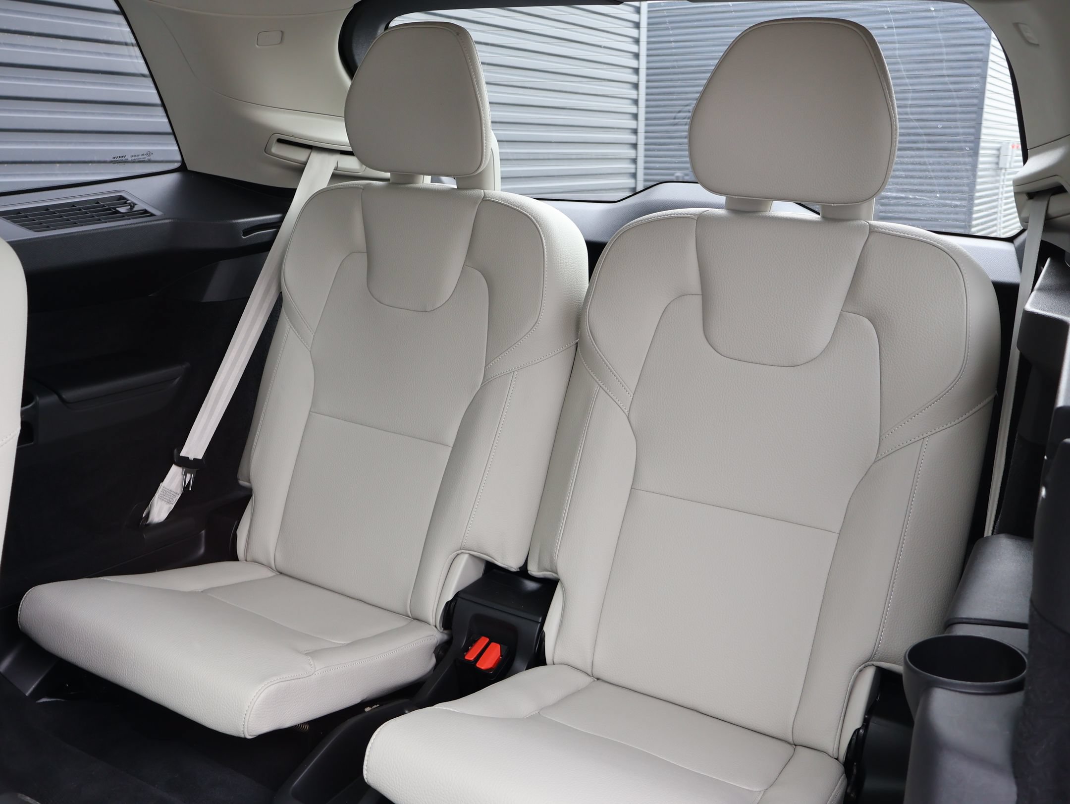 Used 2019 Volvo XC90 T6 Momentum w/ Advanced Package AWD/4WD image 26