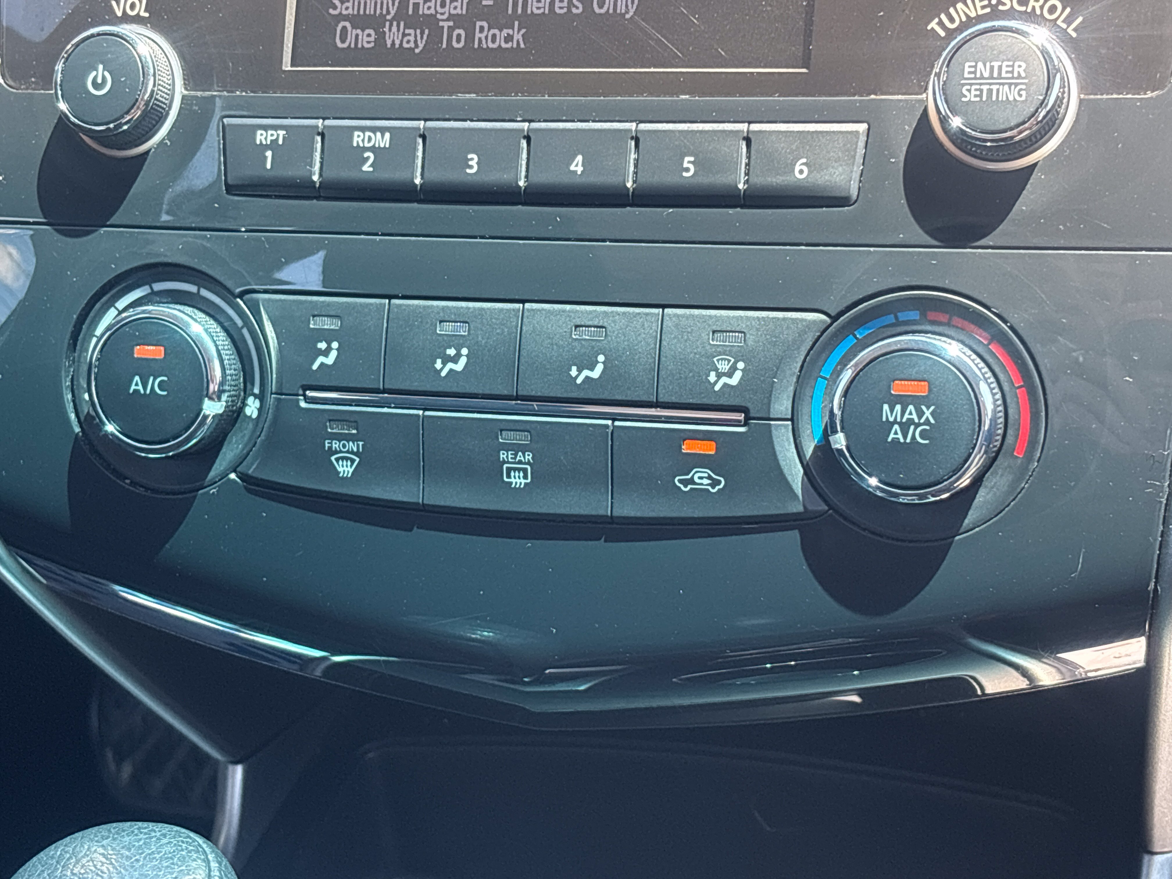 Used 2015 Nissan Altima 2.5 S w/ Sport Value Package FWD image 8
