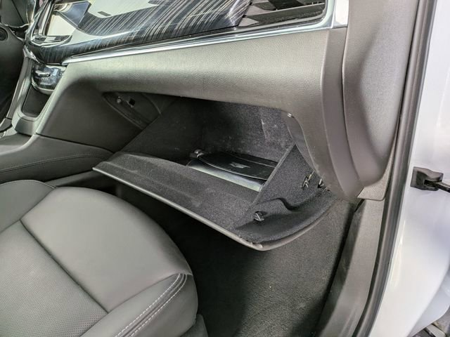 Certified 2023 Cadillac XT6 Premium Luxury w/ LPO, Floor Liner Package AWD/4WD image 35