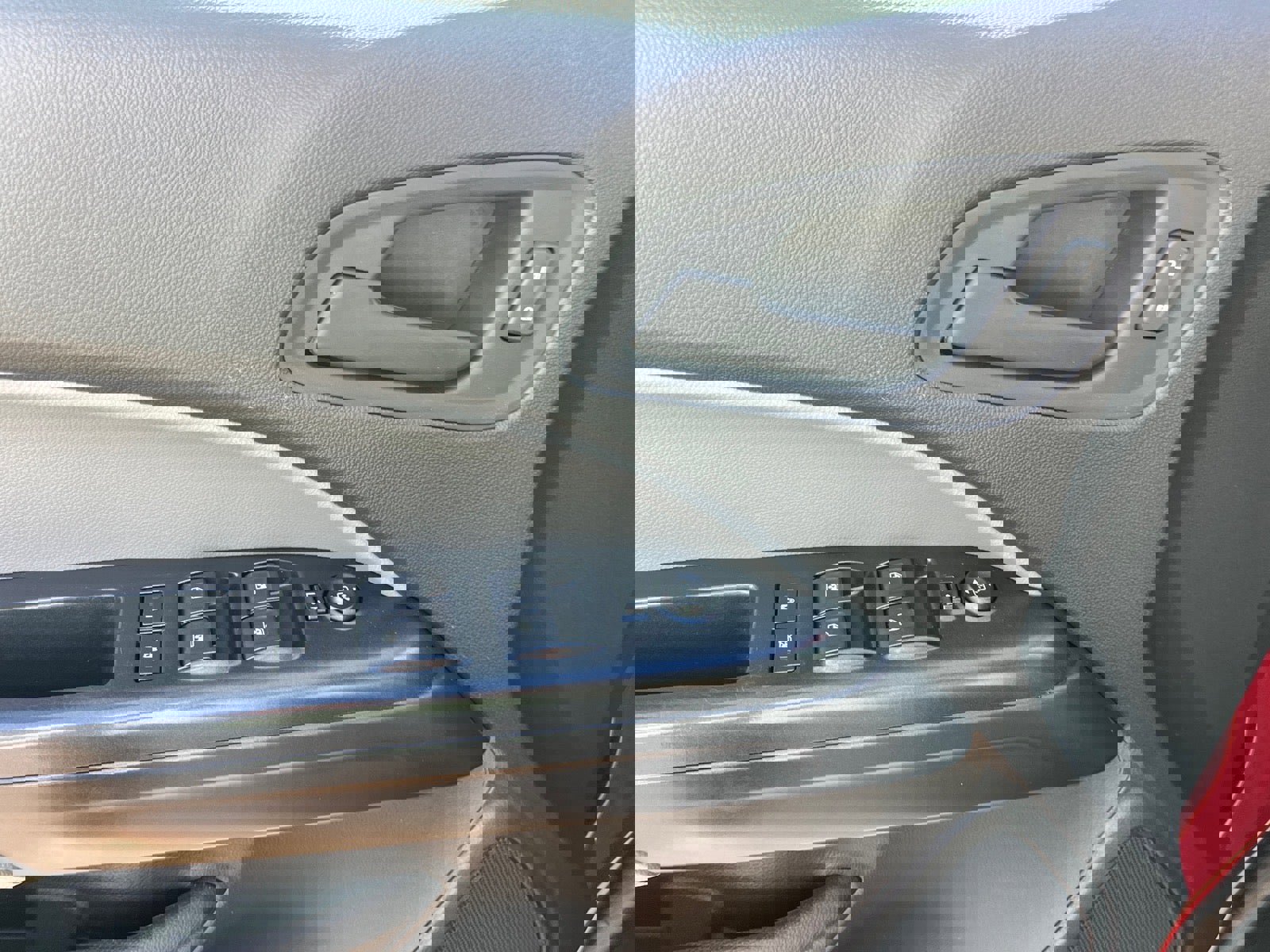 Used 2021 Chevrolet Colorado W/T w/ Custom Special Edition image 11