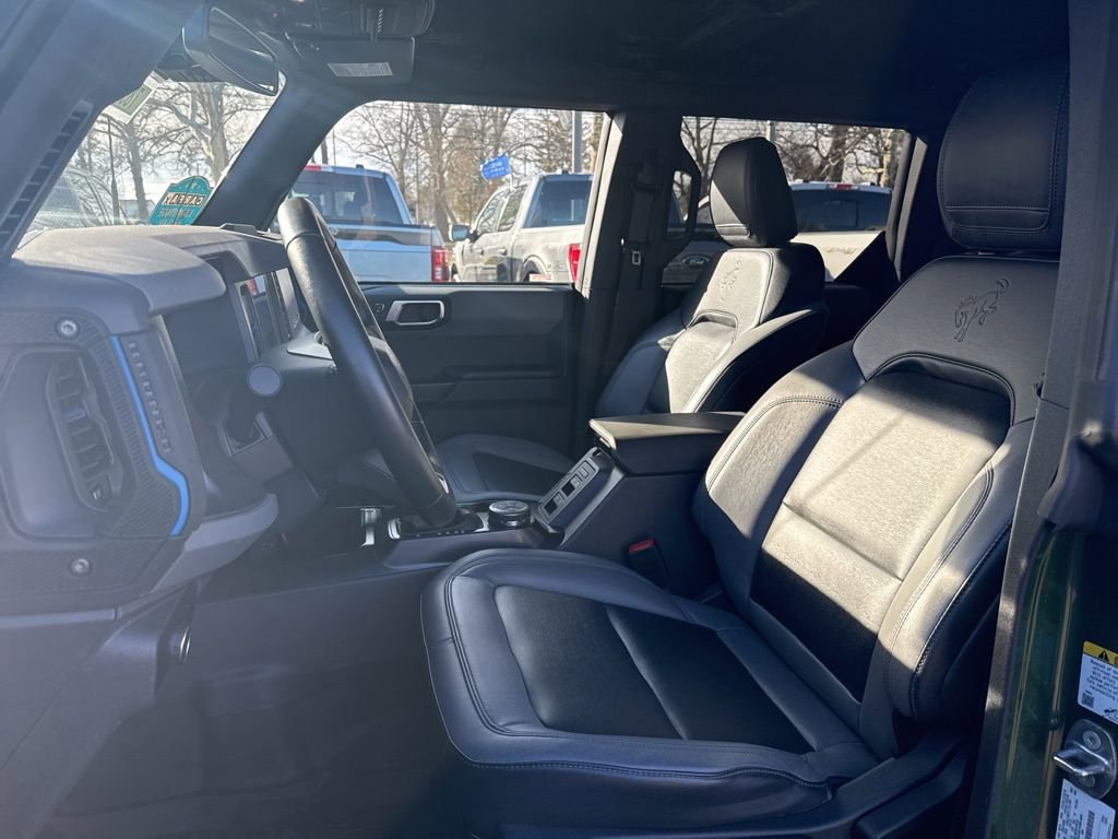 Used 2024 Ford Bronco Black Diamond image 15