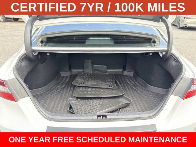 Used 2024 Toyota Camry SE w/ Convenience Package FWD image 12