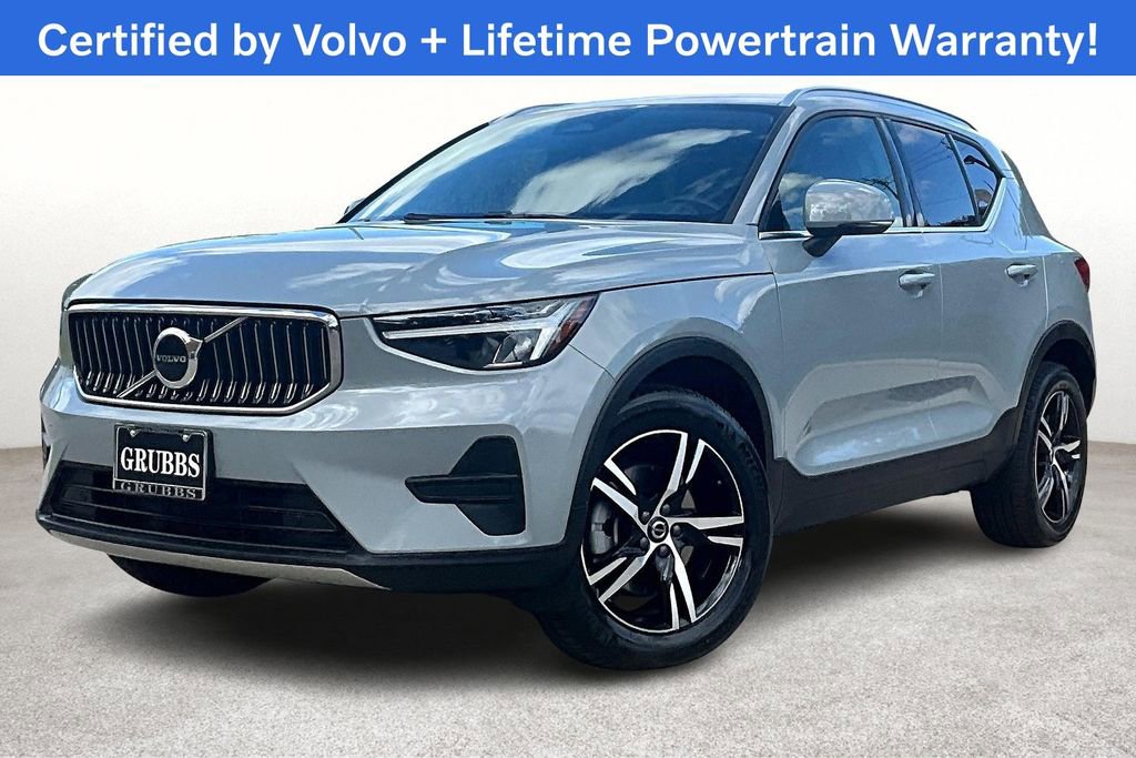 Certified 2025 Volvo XC40 B5 Core image 14
