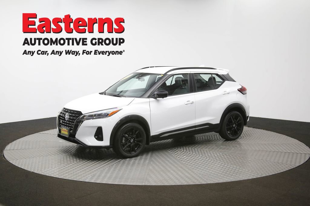 Used 2023 Nissan Kicks SR w/ SR Premium Package image 58
