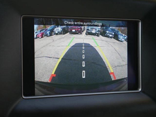 Used 2021 Jeep Grand Cherokee Laredo image 17