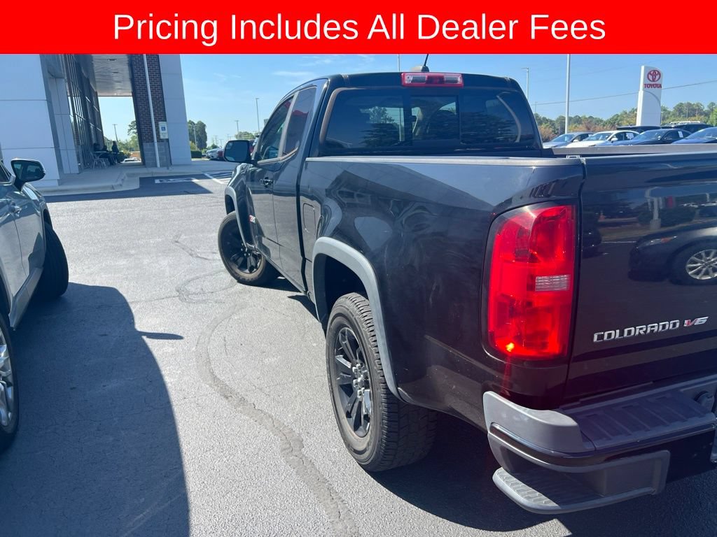 Used 2017 Chevrolet Colorado Z71 w/ Z71 Midnight Edition AWD/4WD image 5