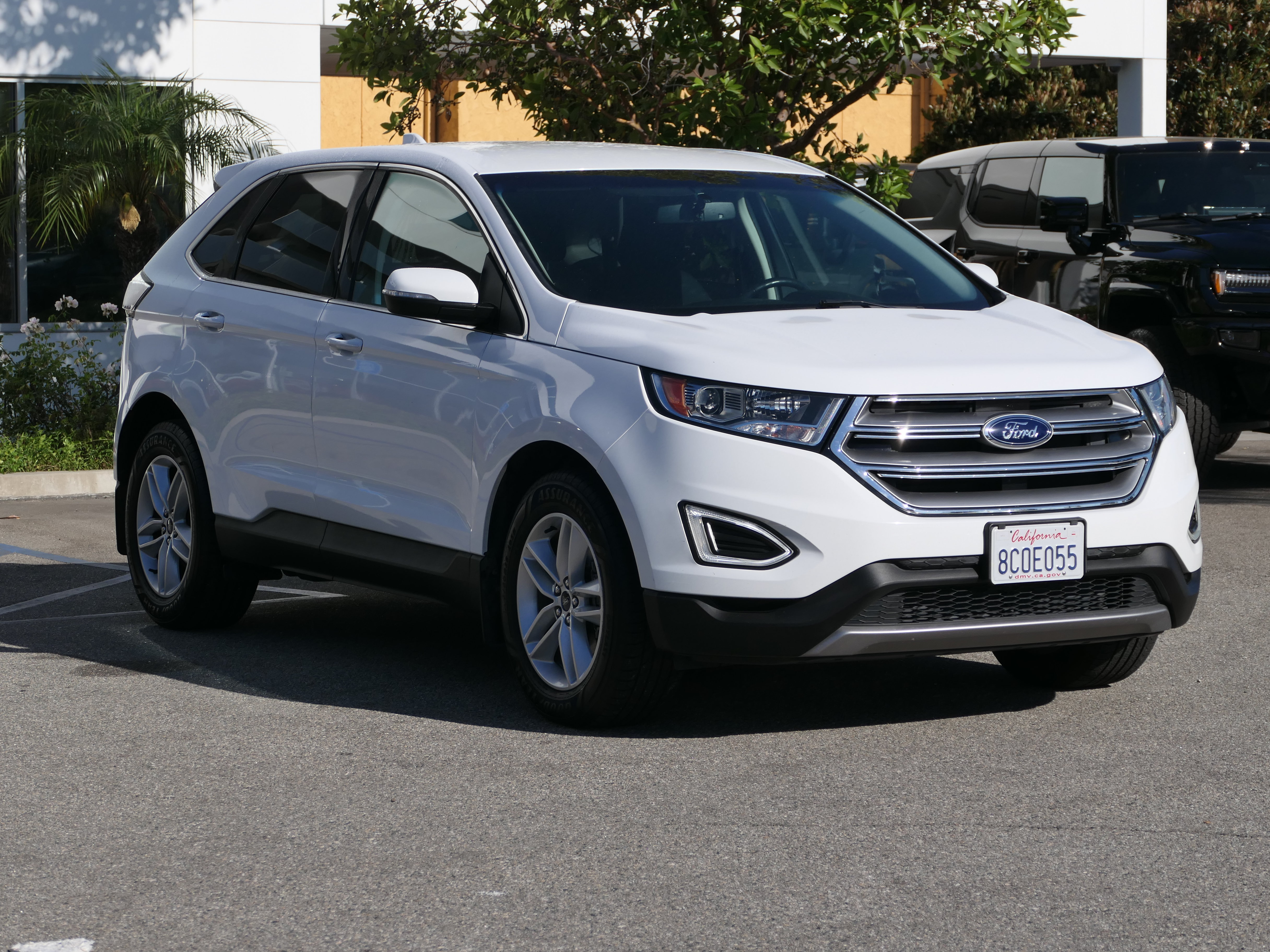 Used 2018 Ford Edge SEL FWD image 7