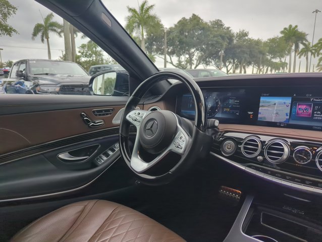 Used 2018 Mercedes-Benz S 560 4MATIC Sedan image 24